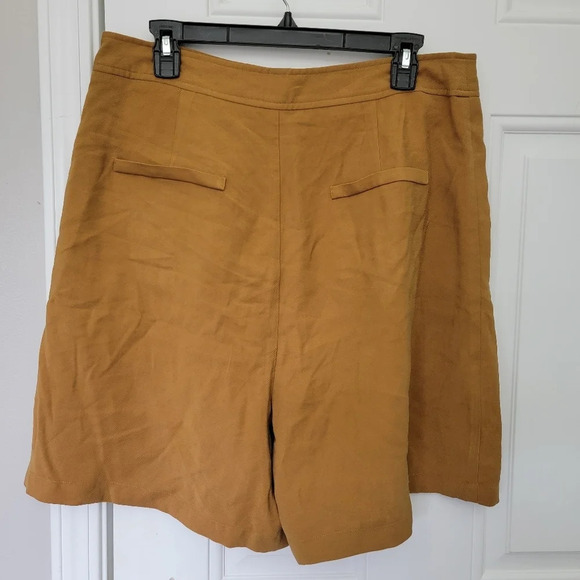 NWT Sage & Citrus Gold Dressy Pleated Shorts Button Accents High Rise Size XL - Picture 4 of 10